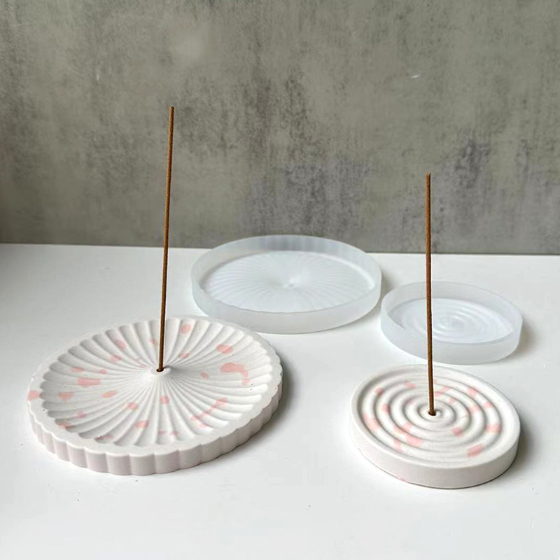 Silicone Mold Tray - 1つのシリコン製お香立て型、DIY円形模様のお香立て、セメント石膏型、家の装飾用の手工芸品