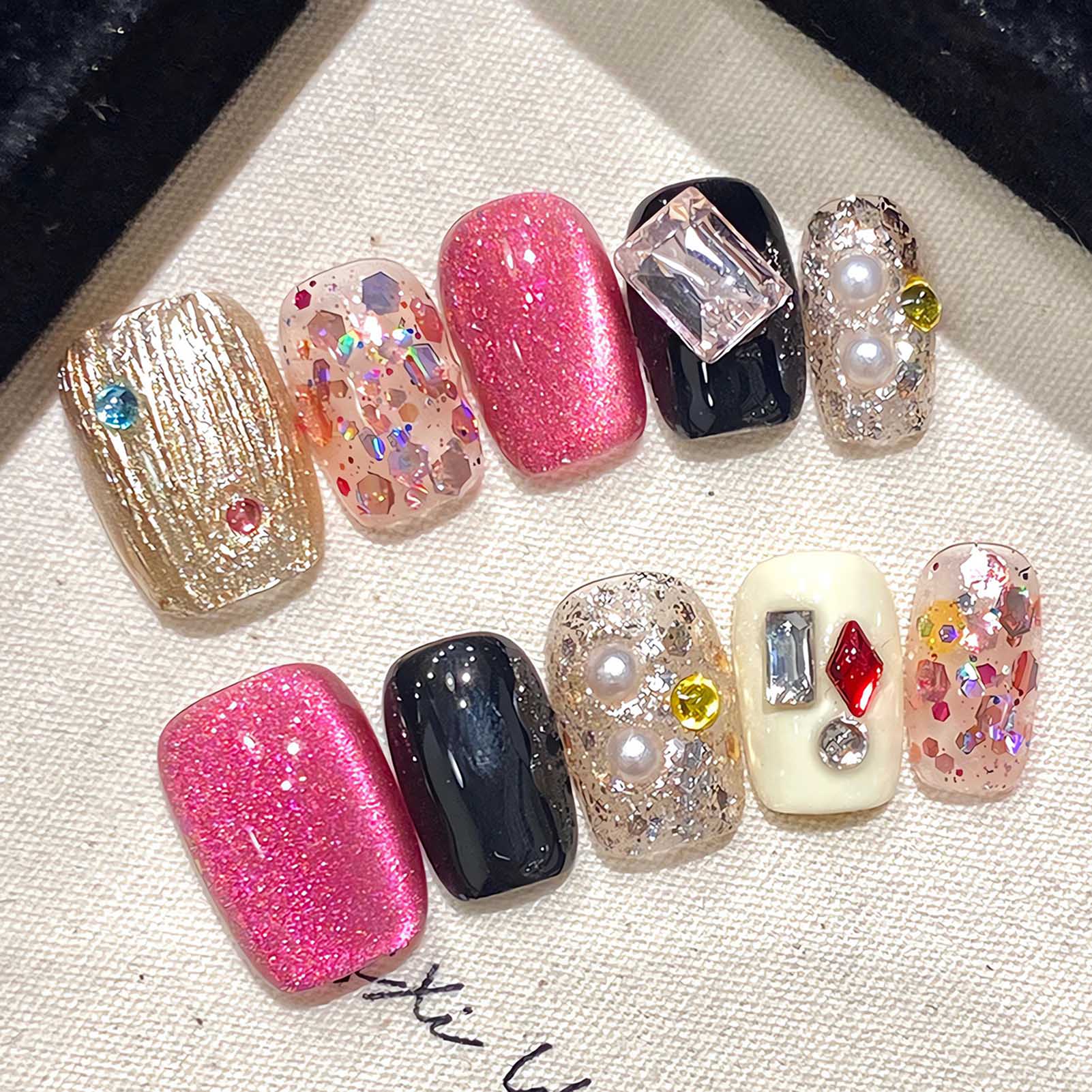 Resin Craft Material - 手作りのフェイクネイル,ピンクのスパンコール,猫の目,光沢のあるフェイクネイル,フルカバー,短い正方形,光沢のあるクリスタルデザイン,フェイクネイル