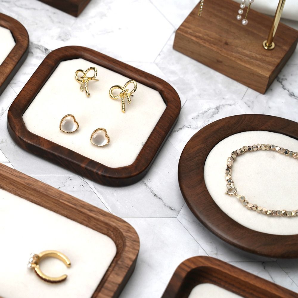 シンプルな幾何学的形状の木製リングトレイ、絶妙なベルベットイ - Wood Ring Blank のレビューと価格